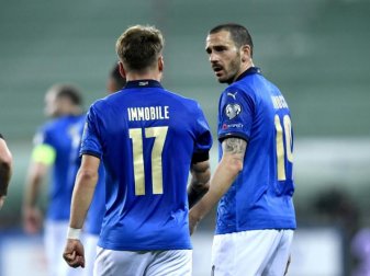 Wurde nach Italiens Länderspielen positiv auf Corona getestet: Leonardo Bonucci (r). Foto: Alessio Marini/PA Wire/dpa