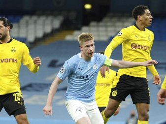 Hat bei Manchester City ein neues Arbeitspapier unterschrieben: Kevin De Bruyne (M). Foto: Dave Thompson/AP/dpa