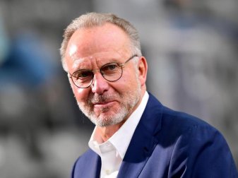 Hält nichts von einem WM-Boykott: Bayern-Boss Karl-Heinz Rummenigge. Foto: Robert Michael/dpa-Zentralbild/Pool/dpa Hält nichts von einem WM-Boykott: Bayern-Boss Karl-Heinz Rummenigge. Foto: Robert Michael/dpa-Zentralbild/Pool/dpa