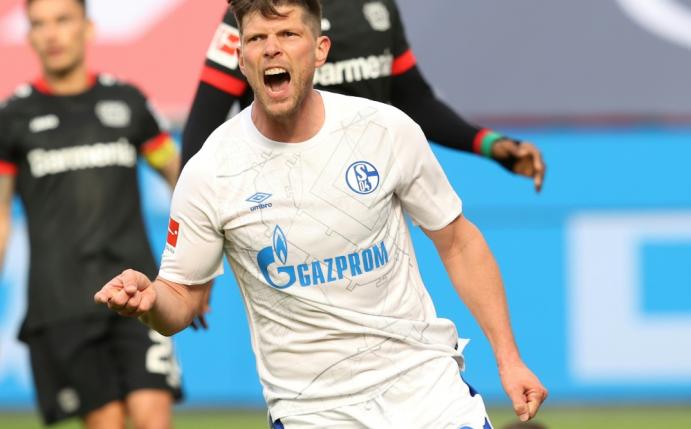 Huntelaar bleibt den Schalkern möglicherweise erhalten
