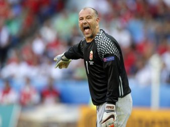 Könnte zu Hertha BSC in den Trainerstab wechseln: Ex-Torwart Gabor Kiraly. Foto: Robert Ghement/EPA/dpa Könnte zu Hertha BSC in den Trainerstab wechseln: Ex-Torwart Gabor Kiraly. Foto: Robert Ghement/EPA/dpa