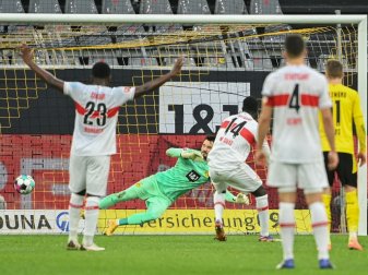 Das Hinspiel gewann Stuttgart deutlich mit 5:1 Das Hinspiel gewann Stuttgart deutlich mit 5:1