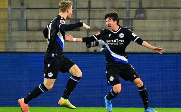 Bielefeld schlägt Freiburg knapp mit 1:0