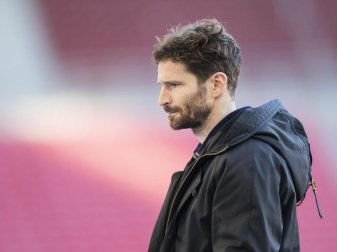 Geht von Berliner Abstiegskampf bis zum Schluss aus: Hertha-Sportdirektor Arne Friedrich. Foto: Tom Weller/dpa Geht von Berliner Abstiegskampf bis zum Schluss aus: Hertha-Sportdirektor Arne Friedrich. Foto: Tom Weller/dpa