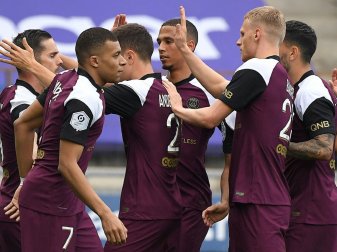 Paris St. Germain siegt souverän in Straßburg