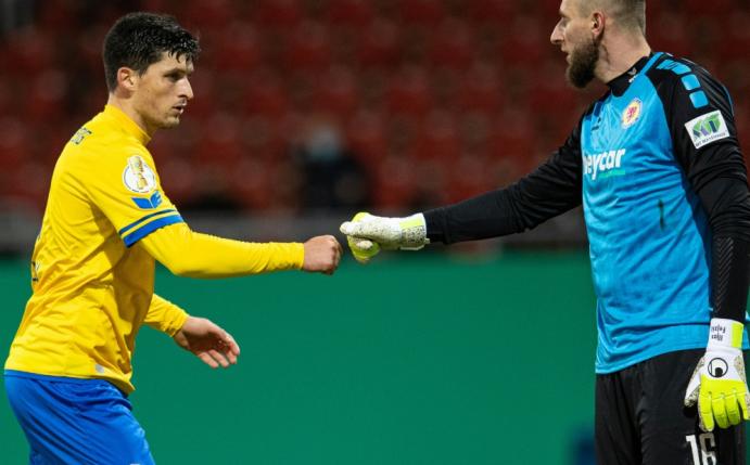 Braunschweig sichert sich mit 4:0 haushoch den Sieg 