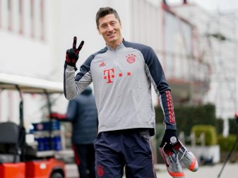 Hat bei Bayern wieder das Training aufgenommen: Robert Lewandowski. Foto: --/FC Bayern München/FCB/dpa Hat bei Bayern wieder das Training aufgenommen: Robert Lewandowski. Foto: --/FC Bayern München/FCB/dpa