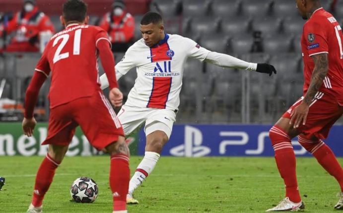 Im Hinspiel gegen Bayern kaum zu stoppen: PSG-Star Kylian Mbappé (2.vr). Foto: Sven Hoppe/dpa
