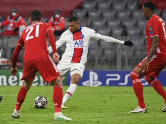 Im Hinspiel gegen Bayern kaum zu stoppen: PSG-Star Kylian Mbappé (2.vr). Foto: Sven Hoppe/dpa Im Hinspiel gegen Bayern kaum zu stoppen: PSG-Star Kylian Mbappé (2.vr). Foto: Sven Hoppe/dpa
