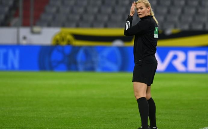 Bibiana Steinhaus hat Howard Webb geheiratet
