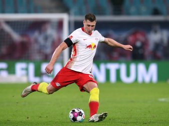 Willi Orban verlängerte seinen Vertrag bis 2025 Willi Orban verlängerte seinen Vertrag bis 2025