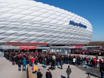 Eine zu rund einem Fünftel gefüllte Arena stellt München der Europäischen Fußball-Union in Aussicht. Foto: Sven Hoppe/dpa Eine zu rund einem Fünftel gefüllte Arena stellt München der Europäischen Fußball-Union in Aussicht. Foto: Sven Hoppe/dpa
