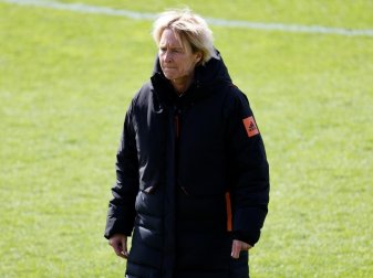 Martina Voss-Tecklenburg setzt sich für faire Löhne ein Martina Voss-Tecklenburg setzt sich für faire Löhne ein