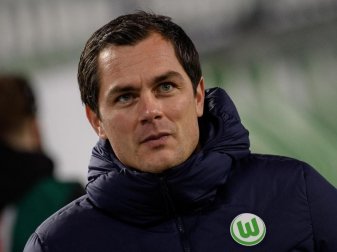 Sportdirektor Marcel Schäfer hält den VfL Wolfsburg noch immer für unterschätzt. Foto: Swen Pförtner/dpa