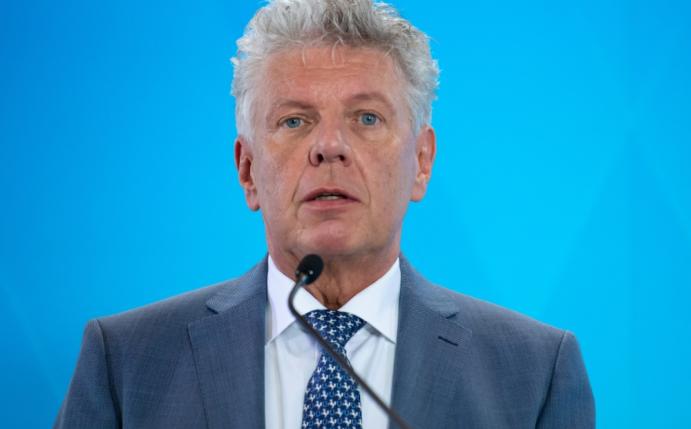 Keine Zuschauergarantie für EM von Dieter Reiter