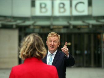 Minister Oliver Dowden ist Großbritannien für den Sport zuständig. Foto: Tayfun Salci/ZUMA Wire/dpa Minister Oliver Dowden ist Großbritannien für den Sport zuständig. Foto: Tayfun Salci/ZUMA Wire/dpa