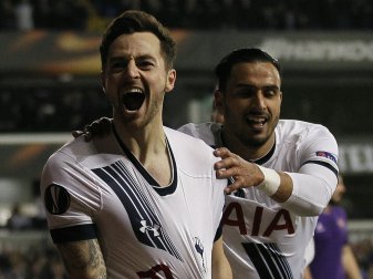 Mason (l.) war bereits als Spieler für Tottenham aktiv