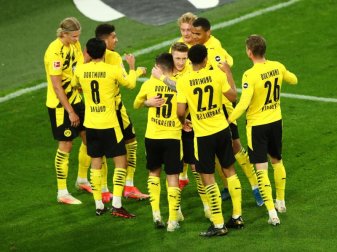 Borussia Dortmund untermauerte seine Ambitionen auf einen Champions-League-Platz. Foto: Christoph Koepsel/Getty Pool/dpa Borussia Dortmund untermauerte seine Ambitionen auf einen Champions-League-Platz. Foto: Christoph Koepsel/Getty Pool/dpa