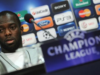 Ex-Schalker Hans Sarpei spricht über den Abstieg Ex-Schalker Hans Sarpei spricht über den Abstieg