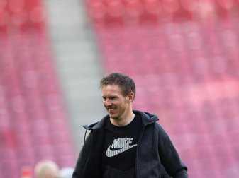 Leipzigs Trainer Julian Nagelsmann will mit seinem Team gegen den VfB Stuttgart wieder einen Sieg einfahren. Foto: Rolf Vennenbernd/dpa Pool/dpa Leipzigs Trainer Julian Nagelsmann will mit seinem Team gegen den VfB Stuttgart wieder einen Sieg einfahren. Foto: Rolf Vennenbernd/dpa Pool/dpa