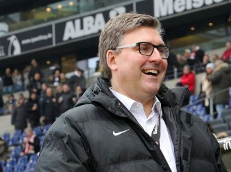 Axel Hellmann kritisiert das Vorgehen der Spitzenklubs Axel Hellmann kritisiert das Vorgehen der Spitzenklubs