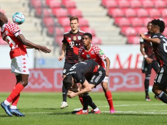 Bayern unterliegt Mainz mit 1:2 Bayern unterliegt Mainz mit 1:2