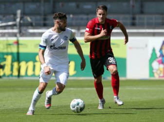 Christian Günter (r) setzt sich für Manuel Gräfe ein Christian Günter (r) setzt sich für Manuel Gräfe ein