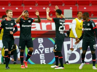 Bayer Leverkusen schlägt Frankfurt mit 3:1 Bayer Leverkusen schlägt Frankfurt mit 3:1