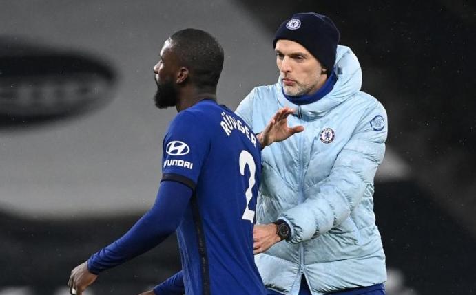 Trainer Thomas Tuchel (r) und Antonio Rudiger treffen mit dem FC Chelsea auf Real Madrid. Foto: Neil Hall/PA Wire/dpa