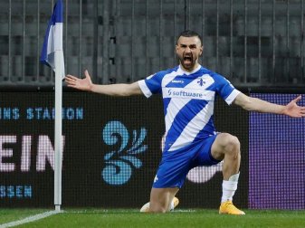 Serdar Dursun erzielt gegen Bochum einen Doppelpack Serdar Dursun erzielt gegen Bochum einen Doppelpack