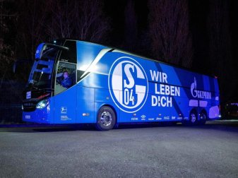 Beim FC Schalke 04 gab es Corona-Fälle im Team. Foto: Fabian Strauch/dpa Beim FC Schalke 04 gab es Corona-Fälle im Team. Foto: Fabian Strauch/dpa