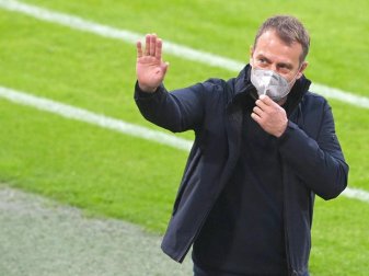 Hört beim FC Bayern im Sommer auf: Trainer Hansi Flick. Foto: Christof Stache/AFP Pool/dpa Hört beim FC Bayern im Sommer auf: Trainer Hansi Flick. Foto: Christof Stache/AFP Pool/dpa