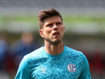 Schalke will Klaas-Jan Huntelaar behalten Schalke will Klaas-Jan Huntelaar behalten
