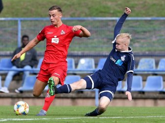 1. FC Köln bindet seinen Nachwuchsspieler Marvin Obuz 1. FC Köln bindet seinen Nachwuchsspieler Marvin Obuz