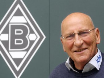 Der ehemalige Meister-Torwart von Borussia Mönchengladbach, Wolfgang Kleff, erholt sich langsam wieder von seiner Corona-Infektion. Foto: picture alliance / dpa Der ehemalige Meister-Torwart von Borussia Mönchengladbach, Wolfgang Kleff, erholt sich langsam wieder von seiner Corona-Infektion. Foto: picture alliance / dpa