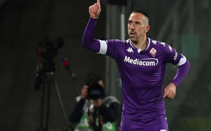 Franck Ribery denkt über das Angebot vom AC Florenz nach
