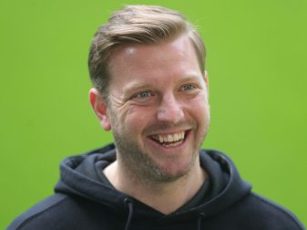 Kohfeldts Bremer treten im Pokal gegen Leipzig an Kohfeldts Bremer treten im Pokal gegen Leipzig an