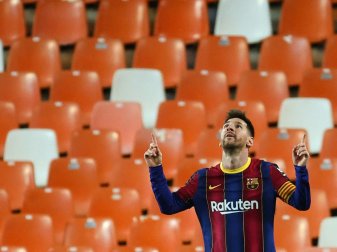 Einsam gejubelt,doppelt getroffen: Messi glänzt erneut