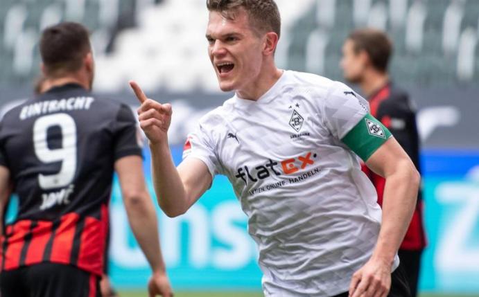 Die Zukunft von Matthias Ginter ist noch offen. Foto: Marius Becker/dpa