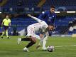 Eden Hazard (l) wurde nach dem Champions-League-Aus von Real-Fans kritisiert. Foto: Alastair Grant/AP/dpa