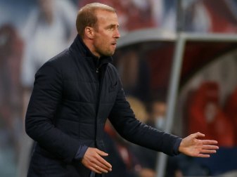 Sebastian Hoeneß sieht Schalke 04 als Wundertüte Sebastian Hoeneß sieht Schalke 04 als Wundertüte