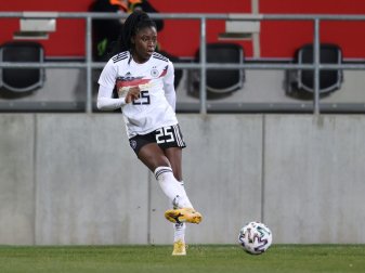 Nationalspielerin Nicole Anyomi wechselt zur SGE Nationalspielerin Nicole Anyomi wechselt zur SGE