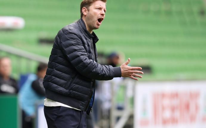 Florian Kohfeldt bleibt Trainer im Abstiegskampf