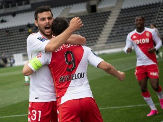 AS Monaco bezwingt Stade Reims mit 1:0 AS Monaco bezwingt Stade Reims mit 1:0
