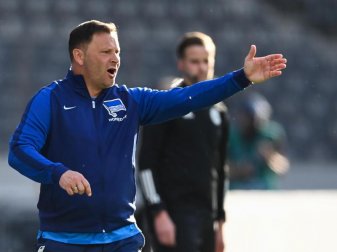 Nach der Nullnummer versprüht Herthas Trainer Pal Dardai Optimismus. Foto: Soeren Stache/dpa-Pool/dpa Nach der Nullnummer versprüht Herthas Trainer Pal Dardai Optimismus. Foto: Soeren Stache/dpa-Pool/dpa