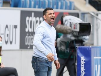 Dimitrios Grammozis setzt weiter auf junge Spieler Dimitrios Grammozis setzt weiter auf junge Spieler