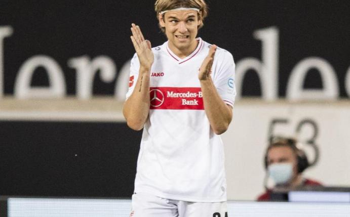Wird nicht für das DFB-Team spielen: Stuttgarts Borna Sosa. Foto: Tom Weller/dpa