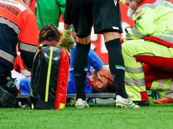 Holstein Kiels Ahmet Arslan fällt nach seinem Kreuzbandriss lange aus. Foto: Axel Heimken/dpa Holstein Kiels Ahmet Arslan fällt nach seinem Kreuzbandriss lange aus. Foto: Axel Heimken/dpa
