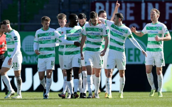 Greuther Fürth hat gleich mit drei Spielern verlängert