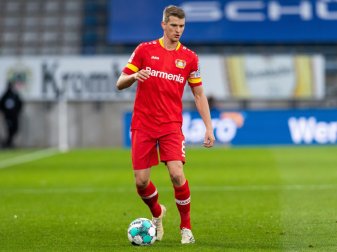 Lars Bender wird Ehrenspielführer von Bayer Leverkusen Lars Bender wird Ehrenspielführer von Bayer Leverkusen